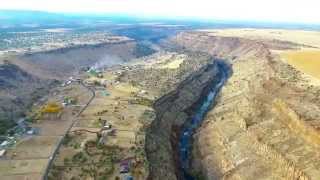 Crooked River in Central Oregon Drone footage [upl. by Skcirdnek]