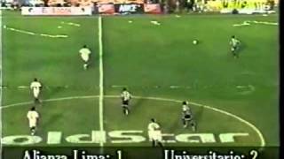 ALIANZA LIMA 6  Universitario 3 20051995 Campeonato Descentralizado 0307 [upl. by Enahsed]