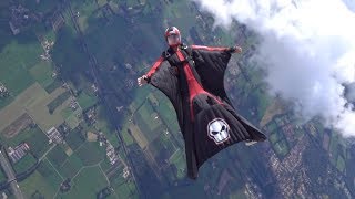 LEREN VLIEGEN IN VLEERMUISPAK WINGSUIT [upl. by Lielos450]