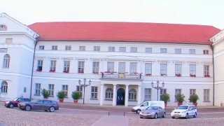 Stadt Wismar Unesco Weltkulturerbe Markt Platz mit Rathaus Wismar Culteral Town [upl. by Leohcin]