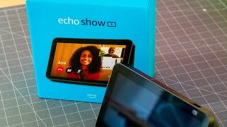 Echo Show 8 2Gen UnboxingKaufempfehlung [upl. by Enytnoel]