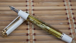 Fountain Pen Review Pelikan M600 White Tortoise [upl. by Hiro]