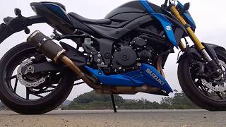 Suzuki Gsxs 750 Two Brothers Racing Slipon [upl. by Eerolam]