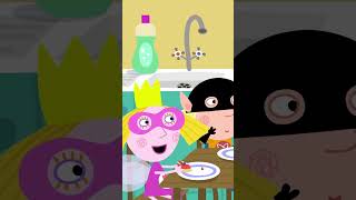 Ben and Hollys Little Kingdom  Ben and Holly Superheroes  Cartoons For Kids [upl. by Airottiv]