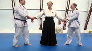 Aikido Exercises Aiki Taiso—Tekubi Kosa Undo in a Technique [upl. by Claudetta953]