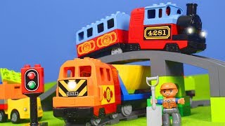 LEGO Duplo Züge Kran Bagger amp Lastwagen für Kinder [upl. by Meeharb]