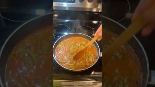 Como preparar unos ricos Nopales con Chorizo viralvideo cocina recetas [upl. by Eitnom]