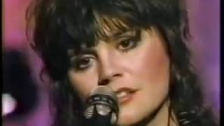 Linda Ronstadt on The Tonight Show  March 3rd 1983 [upl. by Kleeman]