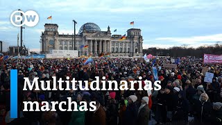 Alemania vive un fin de semana de grandes marchas contra la ultraderecha [upl. by Nylzor]