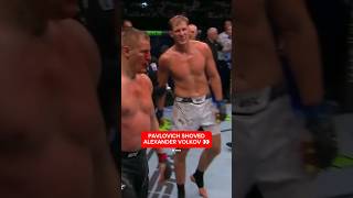 Pavlovich shoved Alexander Volkov Friends turned foes [upl. by Ralat639]