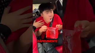 Así es como puedes dejar de vomitar en el coche 😨 [upl. by Frida611]