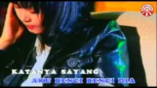 Annie Carera  Aku Benci Official Music Video [upl. by Alexander]