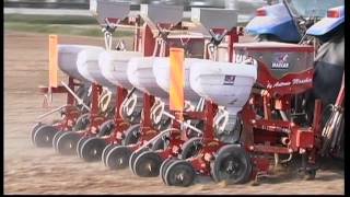 MASCAR MAXI  Pneumatic planter [upl. by Eciruam]