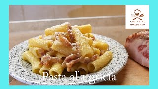 Pasta alla gricia  ricetta tipica romana [upl. by Annet]