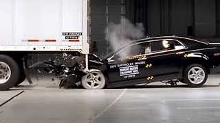 2010 Chevrolet Malibu fulloverlap IIHS crash test into a Wabash trailer [upl. by Euqinna]