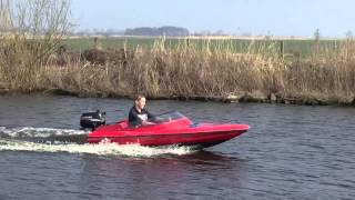 Spitfire met Suzuki 4 PK 4 Takt buitenboordmotor  varen [upl. by Nauqe]