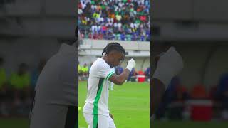 Ademola LOOKMAN attempt to score against Libya [upl. by Joon642]