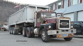 12V71 Detroit Diesel Brockway [upl. by Chilson977]