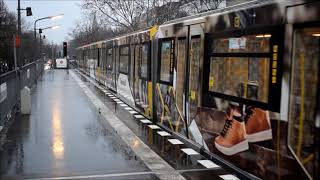 BVG Berlin UBahn  U1 Züge auf der Hochbahnstrecke [upl. by Iney]