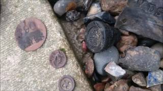 Mudlarking along the River Thames Foreshore London  the Elizabeth 1st half crown [upl. by Aitnwahs]