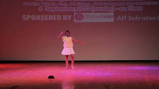 MAKHNA SONG  DANCE BY KRITIKA  FROM VERSATILE DANCE ACADEMY [upl. by Liliane]