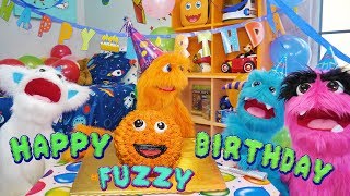 Fuzzys Surprise Birthday party 🎉🎈🎁🎂 Fuzzy Puppet turns 4 FUN KIDS TOY action figures [upl. by Aeirdna908]