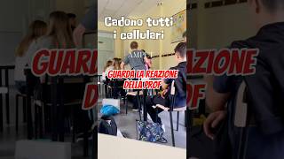 La Scena Più Epica Mai Vista in Aula Tutti i Cellulari a Terra Il Caos in Classe 😱📱 [upl. by Hepzi640]