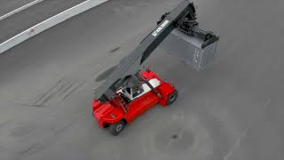 Kalmar Essential Reachstacker DRU450 [upl. by Eesyak]