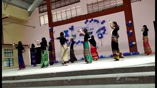 Nungolle Nungolle  Manipuri dance  Sacred Heart High school  Udalguri [upl. by Enileuqkcaj245]