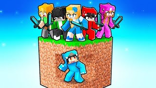 Locked on One Chunk VS 10 HUNTERS in Minecraft [upl. by Evatsug579]