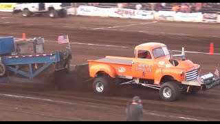 Pro Mod 4x4 class  Sublimity Harvest Festival 2015 [upl. by Aettam]