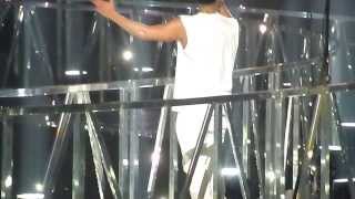 Drake  305 To My City live  Paris Bercy [upl. by Orvie641]