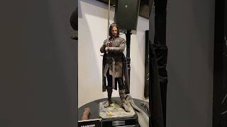 Aragorn Statue Lord of the Rings by Queen Studios 13 unveiling lordoftherings aragorn statue [upl. by Jaela]