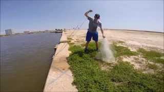 Fishing with a castnet in Biloxi [upl. by Othelia417]