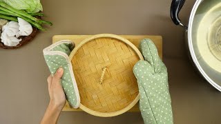 How to Use a Bamboo Steamer Basket [upl. by Meier]