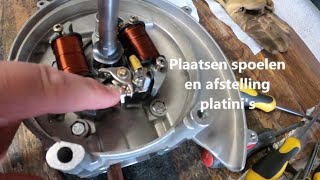 Bromfiets Piaggio siciaoplaatsing spoelen en platinis en afstelling [upl. by Htidirem]