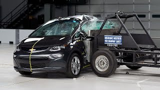 2017 Chevrolet Bolt side IIHS crash test [upl. by Ialokin644]