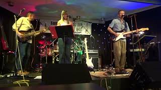 ERIC AND THE CLAPTONES WONDERFUL TONIGHT SURREY BLUES CLUB HERSHAM 772023 [upl. by Blanchette]