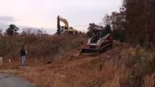 Grading the driveway Smoothing the slope [upl. by Oriane]