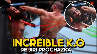 Asombroso KNOCKOUT de Jiri Prochazka que ACABA con Dominick Reyes  UFC Vegas 25 Resultados [upl. by Resarf]