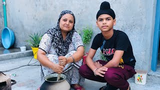 ਸਰੋਂ ਦਾ ਸਾਗ ਤੇ ਮੱਕੀ ਦੀ ਰੋਟੀ😋Sarson ka saag aur Makki Di Roti RecipeSarson Da Saag Makki Di roti [upl. by Lilia]