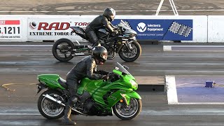 Kawasaki H2 vs Kawasaki zx14  motorbikes drag racing [upl. by Ahsirkal]