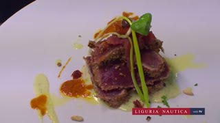 Tagliata di tonno su vellutata di porri [upl. by Ritter82]