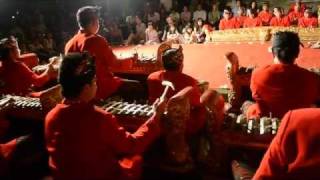 Balinese Gamelan in Ubud Palace [upl. by Lledniuq]