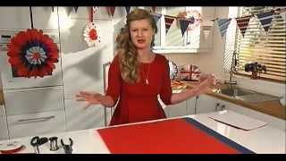 HOW TO MAKE GIANT HANGING PARTY ROSETTES by Hannah ReadBaldrey [upl. by Aspasia]