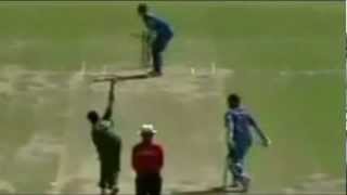 Sachin Tendulkar and Virender Sehwag Cover Drive Analysis [upl. by Fonzie657]