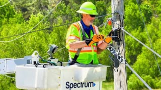 How Much Money Do Spectrum Cable Technicians Make [upl. by River109]