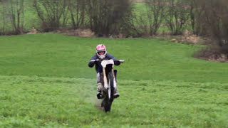 2 Stroke 250 Yz 2013 [upl. by Casie]