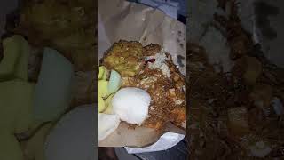 Nasi uduk mantap banget Bun shortvideo food lunch nasiuduk [upl. by Dag]