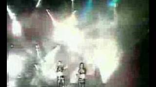 CALO  Perfume  En Vivo [upl. by Shem341]